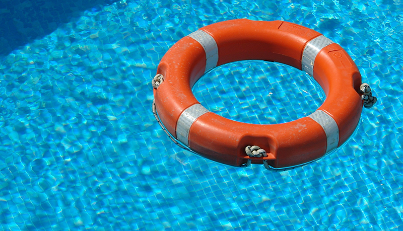 Nous requisits pels socorristes de les piscines