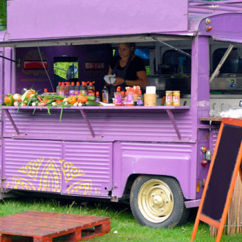 Salut Pública presenta la primera guia sobre els 'food truck'