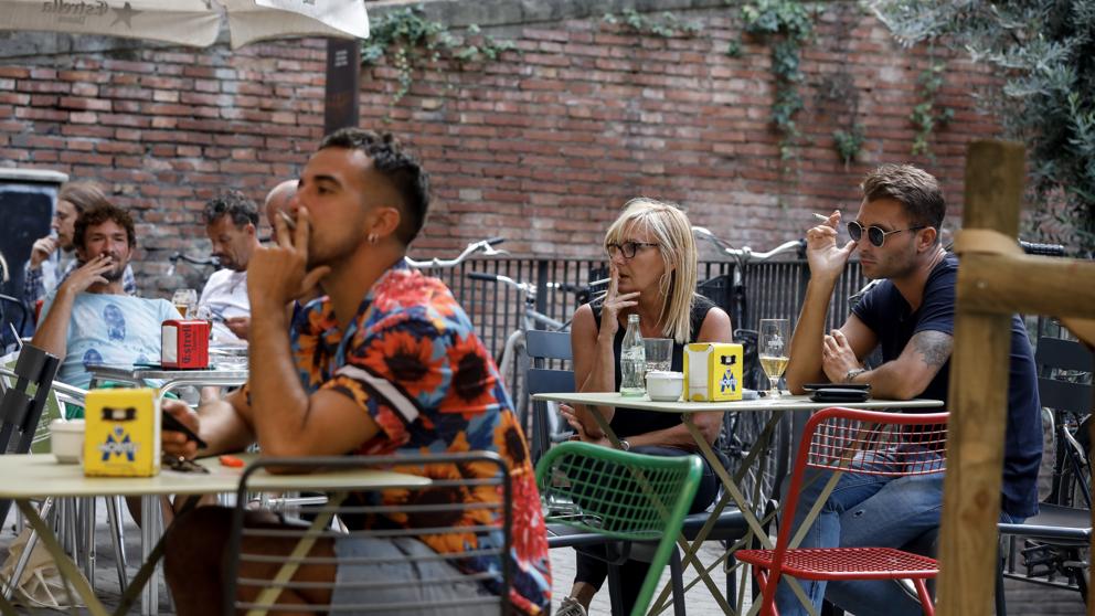 Prohibició de fumar a les terrasses